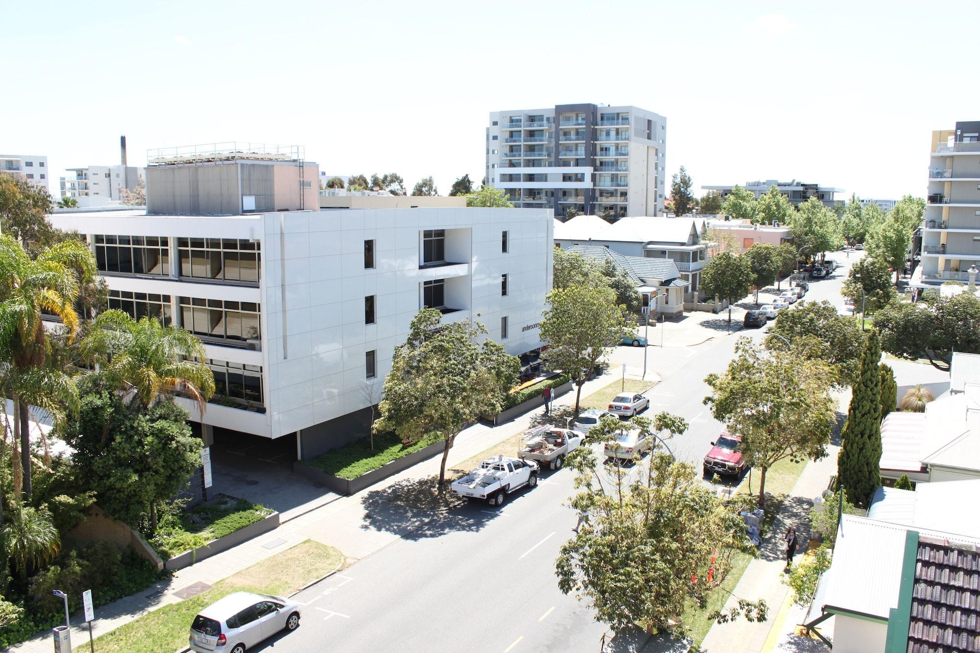 Club Wyndham Perth, Trademark Collection By Wyndham Exterior photo